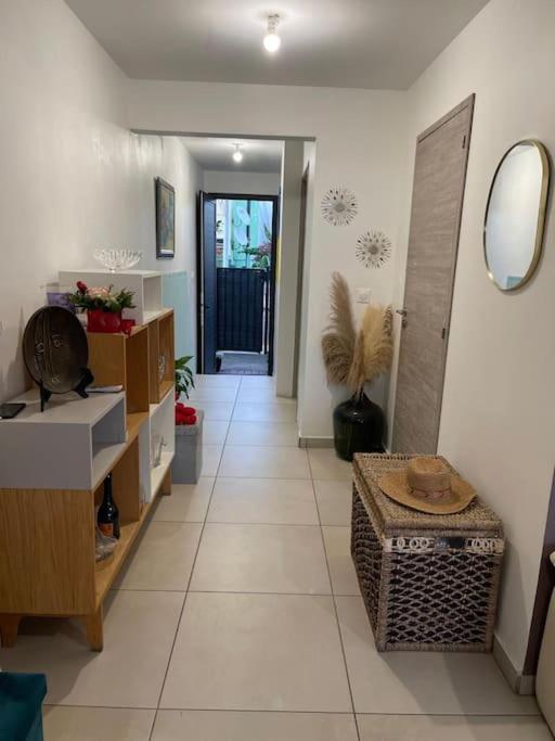 Appartement Le 136 Belle Vue à Le Gosier  Extérieur photo