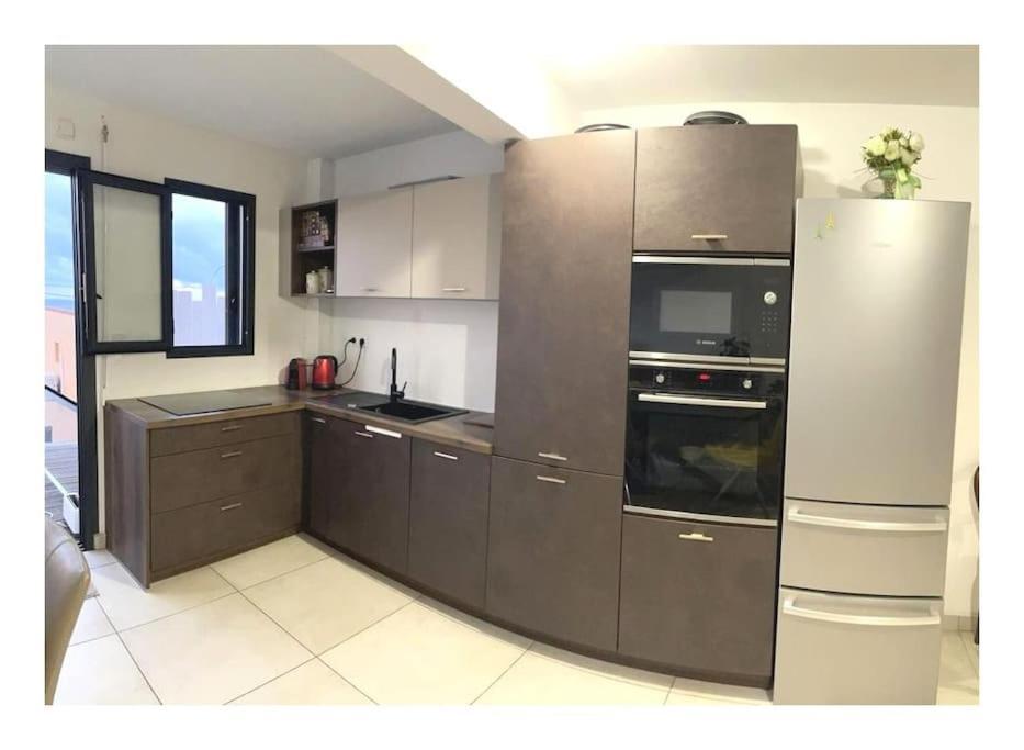 Appartement Le 136 Belle Vue à Le Gosier  Extérieur photo